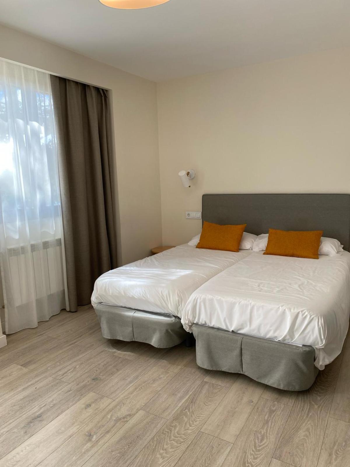 Villa Lucerna Sports & Hotel Resort Vigo de Sanabria Екстер'єр фото