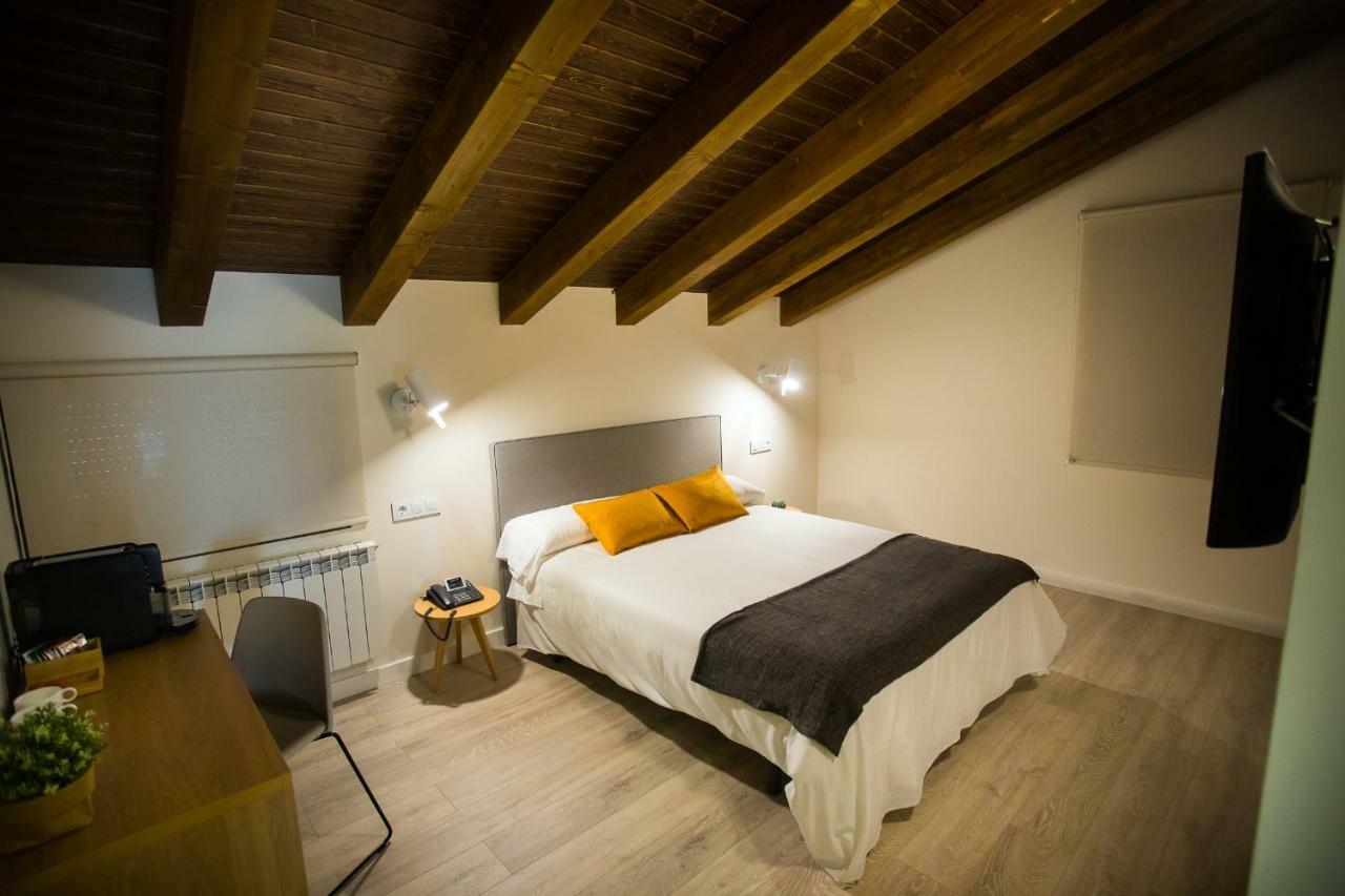 Villa Lucerna Sports & Hotel Resort Vigo de Sanabria Екстер'єр фото