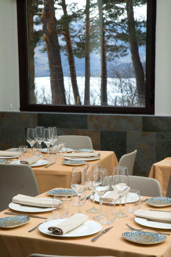 Villa Lucerna Sports & Hotel Resort Vigo de Sanabria Екстер'єр фото
